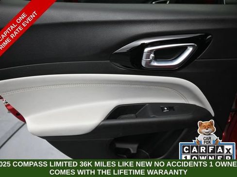 Used 2025 Jeep Compass Limited AWD/4WD image 18