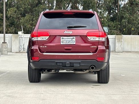 Used 2019 Jeep Grand Cherokee Limited AWD/4WD image 9