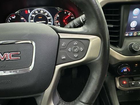 Used 2021 GMC Acadia Denali w/ Denali Technology Package FWD image 30