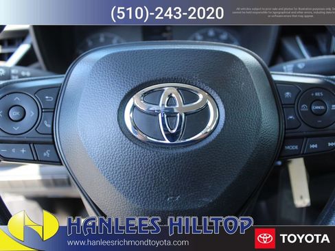 Used 2024 Toyota Corolla LE image 25