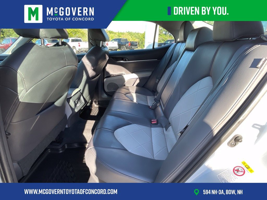 Used 2019 Toyota Camry XLE FWD image 28