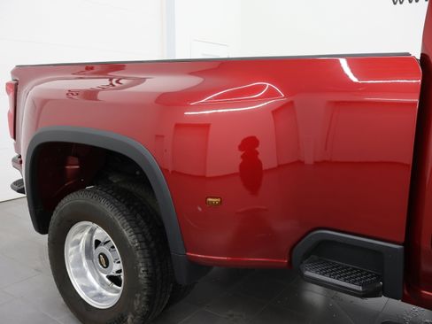 Used 2023 Chevrolet Silverado 3500 High Country image 30