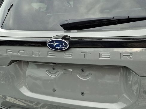 New 2026 Subaru Forester Premium AWD/4WD image 18