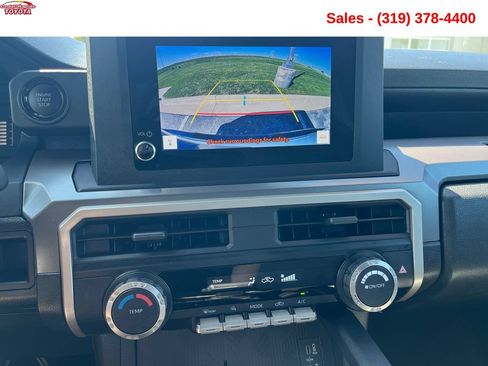 Used 2024 Toyota Tacoma SR5 AWD/4WD image 16