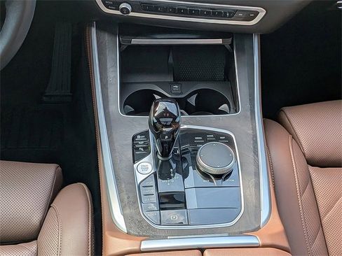 Used 2023 BMW X5 xDrive40i w/ Premium Package image 19