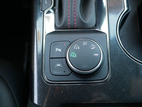 Used 2023 Chevrolet Blazer RS w/ Enhanced Convenience Package AWD/4WD image 31
