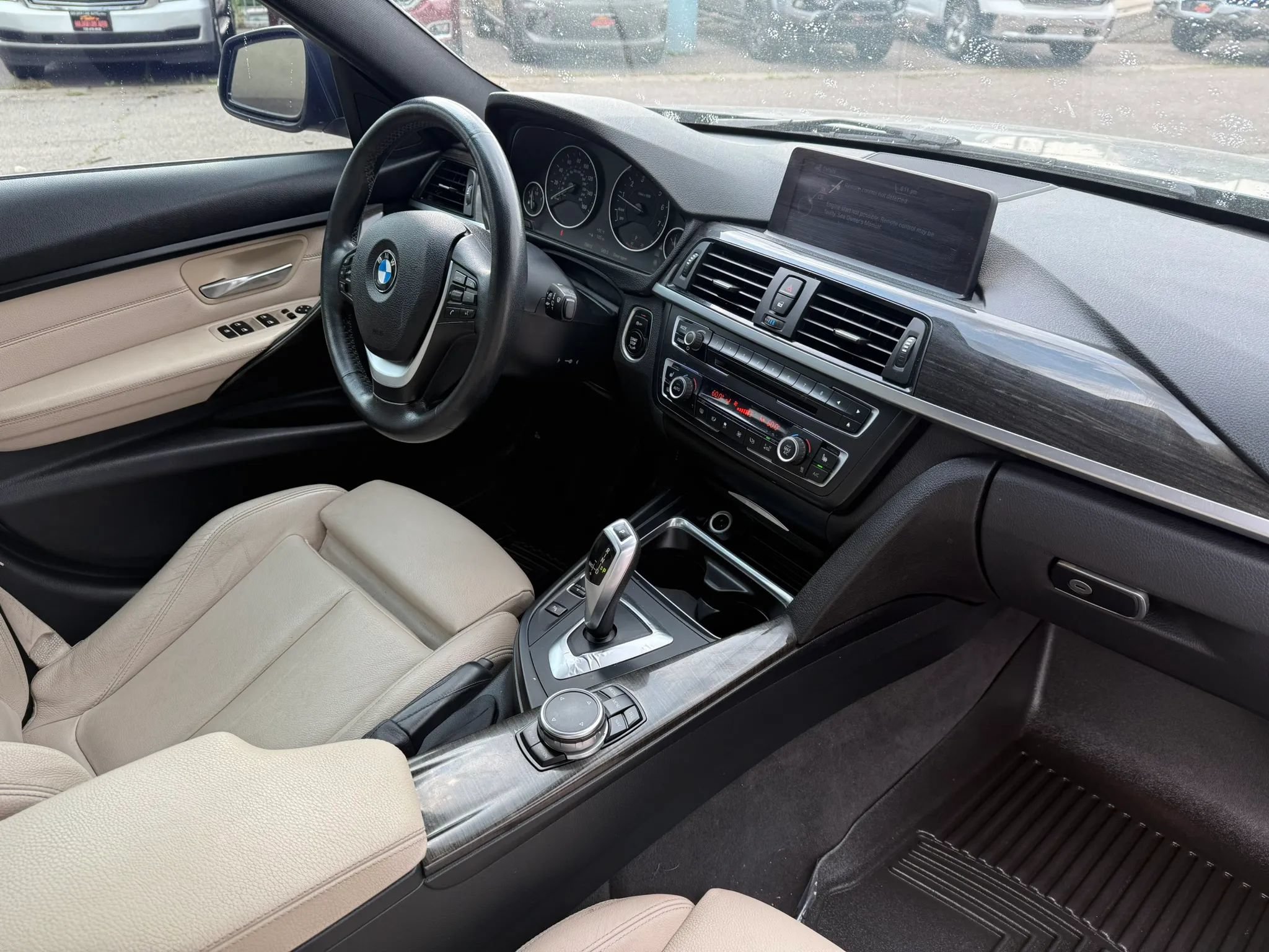 Used 2015 BMW 328i xDrive Sedan AWD/4WD image 16