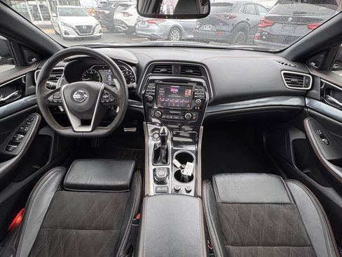Used 2021 Nissan Maxima SR w/ Sport Mat Group image 17