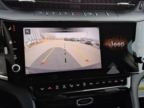 New 2026 Jeep Grand Cherokee Altitude AWD/4WD image 11