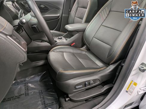 Used 2022 GMC Terrain AT4 w/ Infotainment Package II AWD/4WD image 11