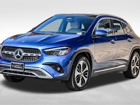 Used 2025 Mercedes-Benz GLA 250 4MATIC image 3