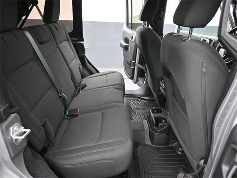 Used 2020 Jeep Wrangler Unlimited Sport S image 14