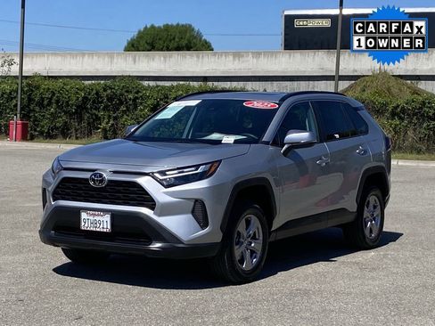 Certified 2025 Toyota RAV4 XLE w/ Convenience Package image 40