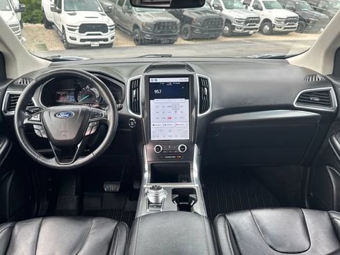 Used 2022 Ford Edge Titanium AWD/4WD image 27