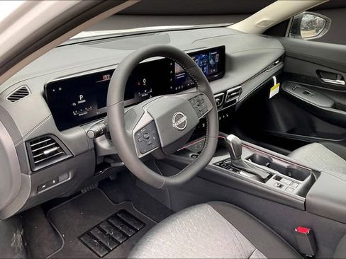 New 2026 Nissan Sentra SV w/ SV Convenience Package image 7