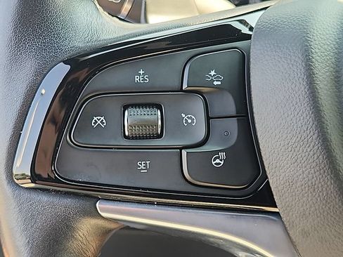Certified 2023 Buick Enclave Essence AWD/4WD image 20