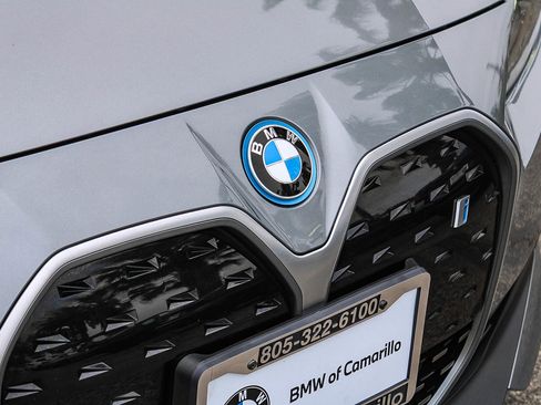Certified 2024 BMW i4 eDrive40 w/ Premium Package RWD image 9