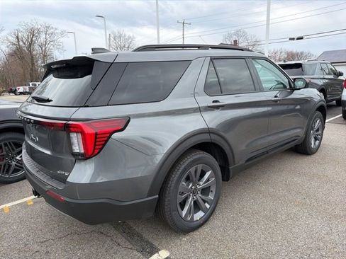 New 2026 Ford Explorer Active image 3