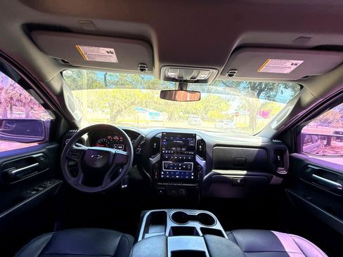 Used 2020 Chevrolet Silverado 1500 Custom Trail Boss w/ Custom Convenience Package image 14