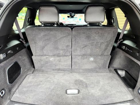 Used 2022 Jeep Grand Cherokee L Overland w/ Luxury Tech Group IV image 19