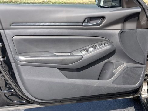 Certified 2025 Nissan Altima 2.5 S image 12