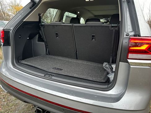 New 2026 Volkswagen Atlas SE image 16
