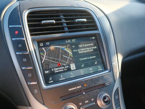 Used 2016 Lincoln MKX Select w/ Select Plus Package FWD image 7