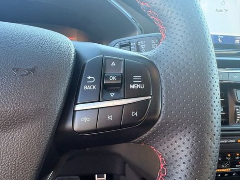 Used 2023 Ford Escape ST-Line AWD/4WD image 26