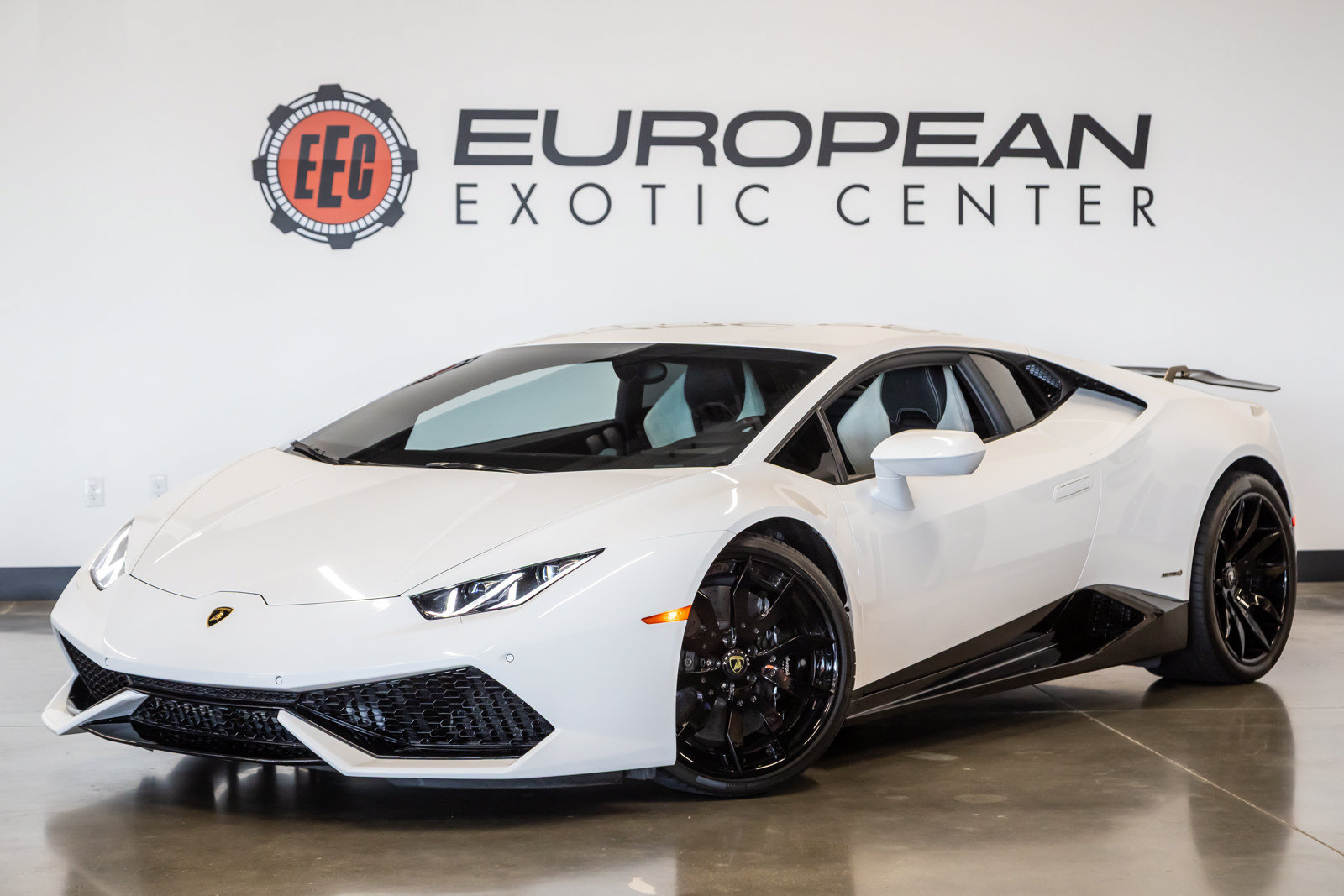 Used 2015 Lamborghini Huracan LP 610-4 AWD/4WD image 5