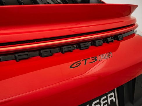 Used 2024 Porsche 911 GT3 RS RWD image 26