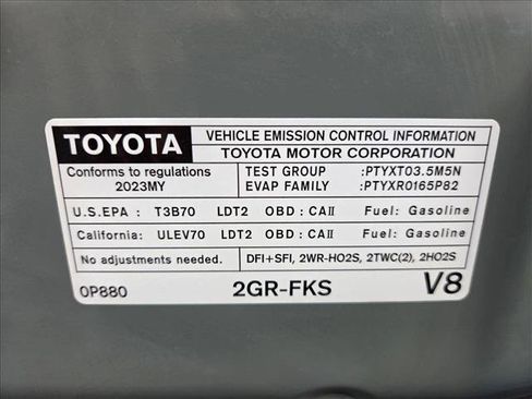 Used 2023 Toyota Tacoma TRD Off-Road w/ Black Out Package (TMS) AWD/4WD image 17