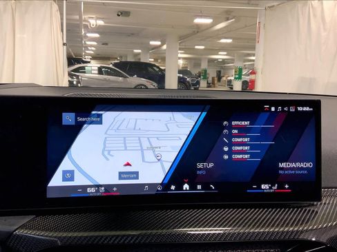 Used 2025 BMW M2 w/ Lighting Package image 36