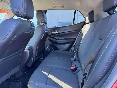 Used 2023 Buick Encore GX Preferred w/ Cold Weather Comfort Package AWD/4WD image 11