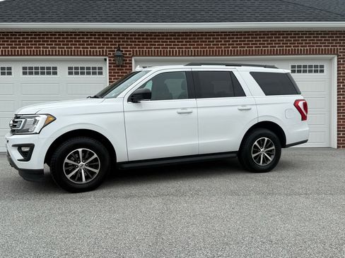 Used 2020 Ford Expedition XL image 1