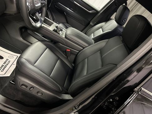 New 2026 GMC Acadia Elevation w/ Black Edition image 10