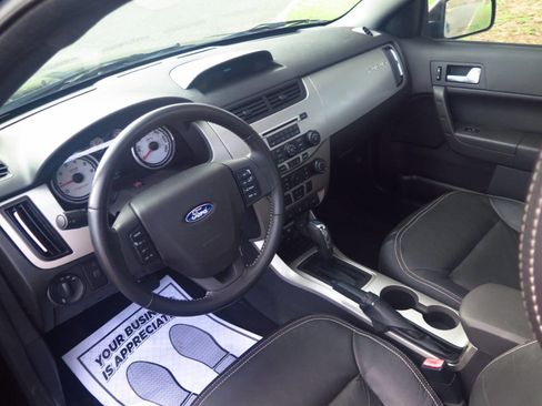 Used 2008 Ford Focus SES image 8