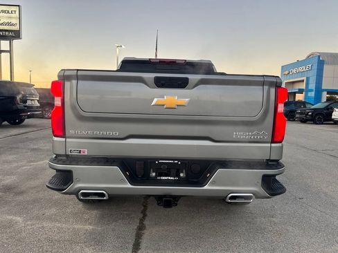 New 2026 Chevrolet Silverado 1500 High Country w/ Z71 Off-Road Package image 4