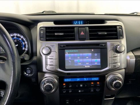 Used 2014 Toyota 4Runner Limited RWD image 5