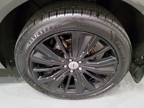 Used 2022 Volvo XC60 B5 Inscription w/ Advanced Package image 35