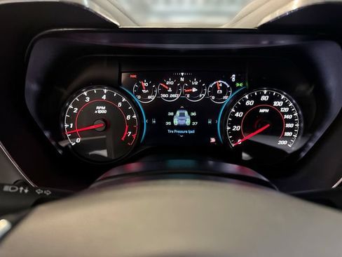 Used 2017 Chevrolet Camaro SS RWD image 11