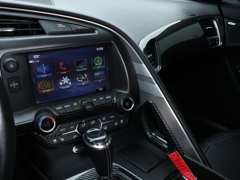 Used 2018 Chevrolet Corvette Grand Sport image 25