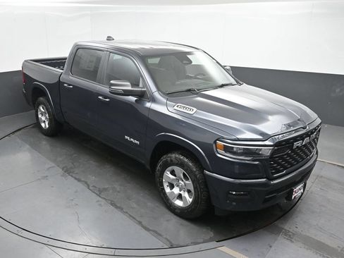 New 2026 RAM 1500 4x4 Crew Cab image 25