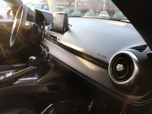 Certified 2021 MAZDA MX-5 Miata RF Grand Touring image 8