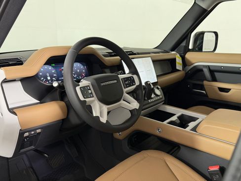 New 2026 Land Rover Defender 110 S AWD/4WD image 4