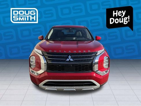 New 2025 Mitsubishi Outlander SE image 6