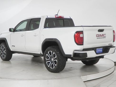 Used 2023 GMC Canyon AT4 w/ AT4 Premium Package AWD/4WD image 5