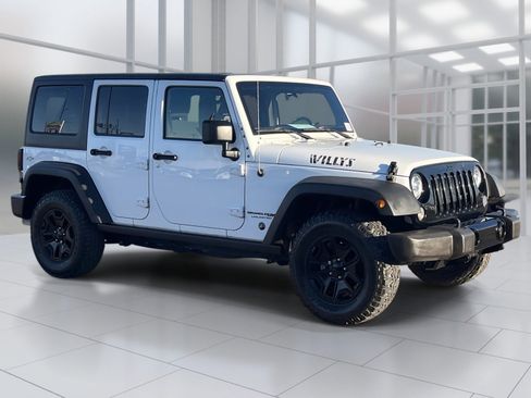 Used 2018 Jeep Wrangler Unlimited Sport image 8