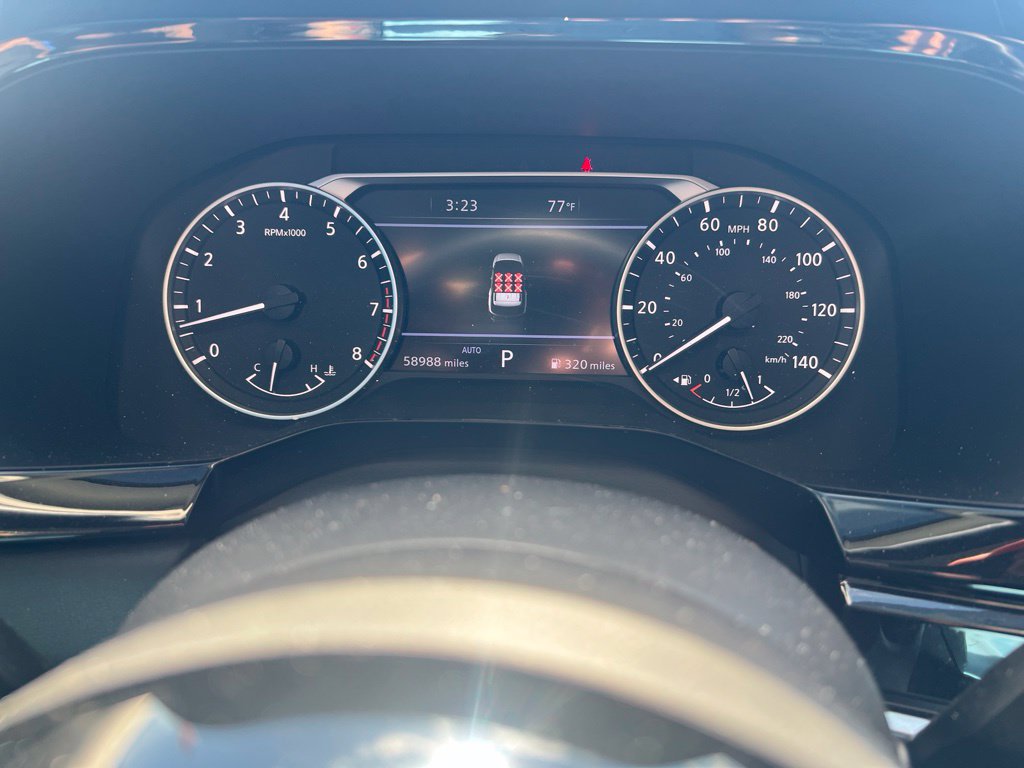 Used 2022 Nissan Pathfinder SL AWD/4WD image 12