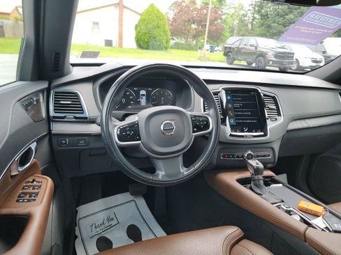 Used 2022 Volvo XC90 T6 Inscription image 18