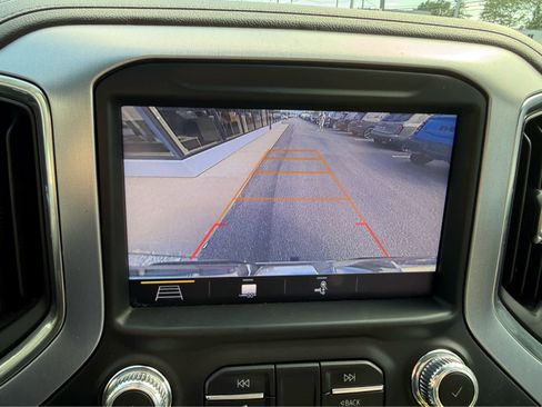 Used 2019 GMC Sierra 1500 SLT w/ SLT Premium Plus Package AWD/4WD image 20